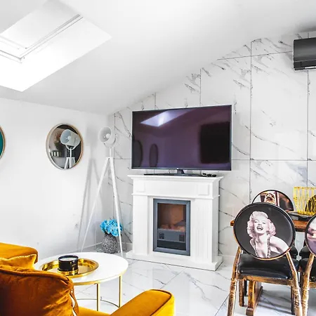 Hrpina Heritage House Ii Makarska