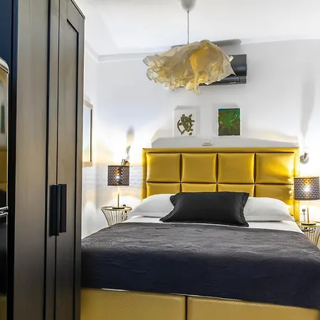 Hrpina Heritage House Ii 3* Makarska