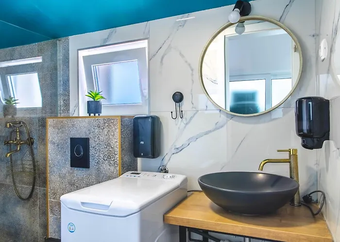 招待所 Hrpina Heritage House Ii