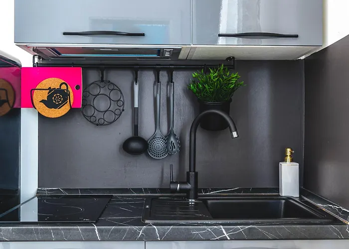 Hrpina Heritage House Ii בית הארחה מאקרסקה