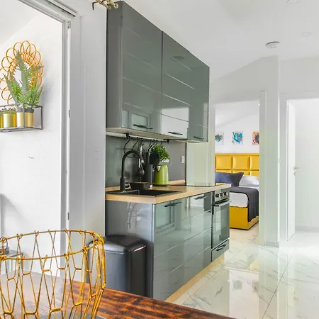 Hrpina Heritage House Ii 马卡尔斯卡